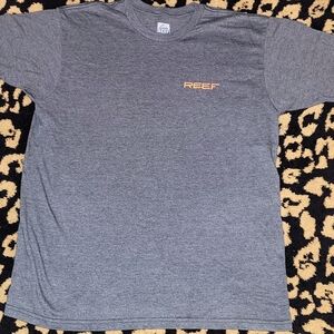 Reef Charcoal Gray Men's Tee